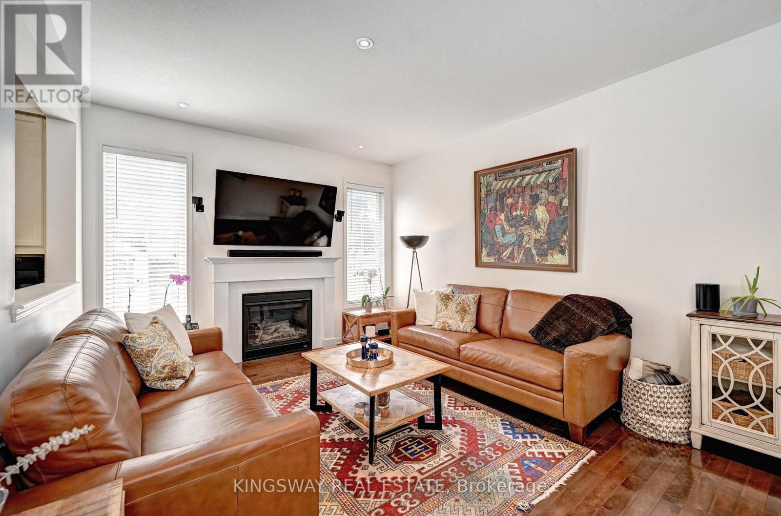 147 Silverthorne Drive, Cambridge, Ontario  N3C 0B7 - Photo 9 - X13550732