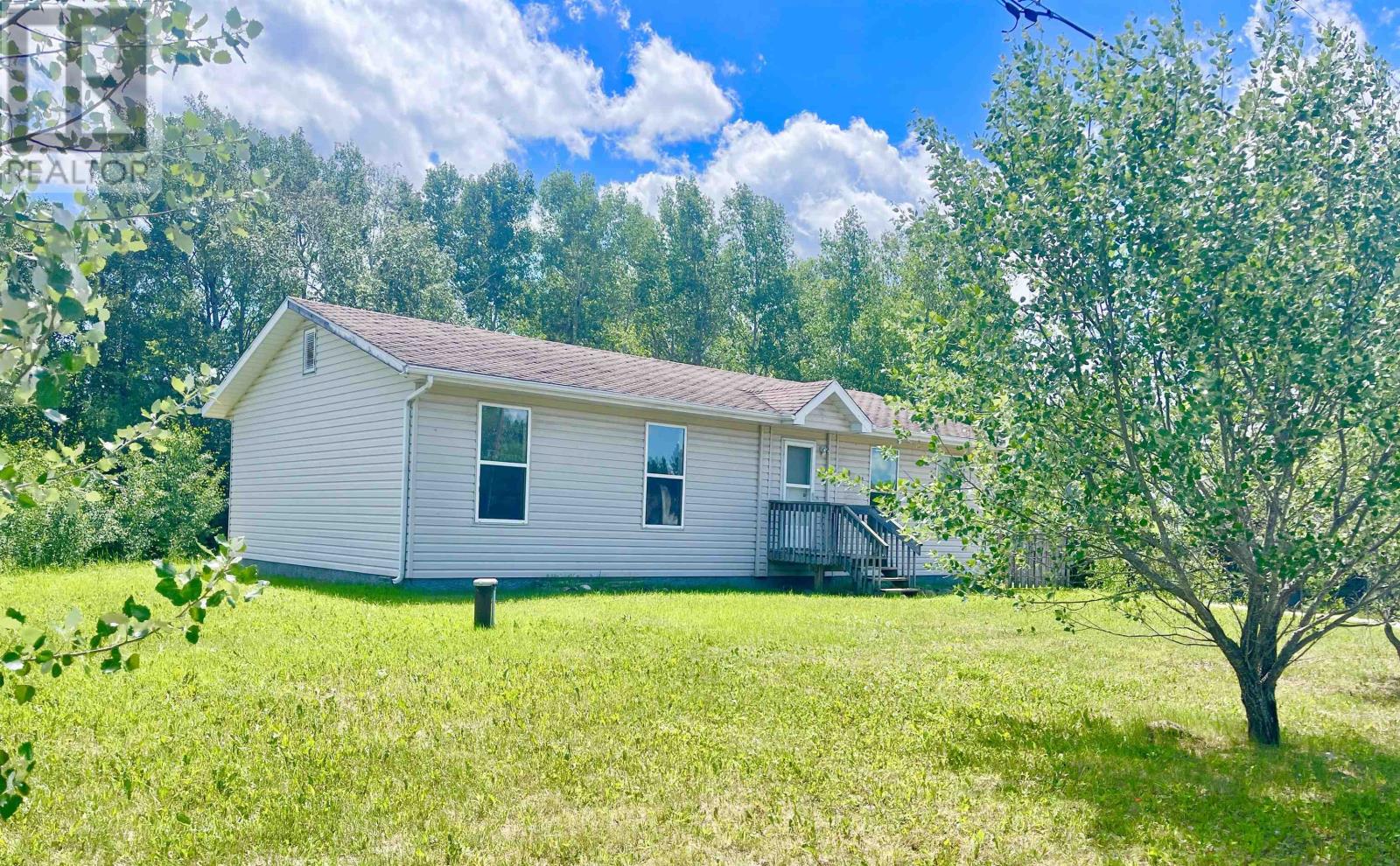 29 Bay ST, Wabigoon, Ontario