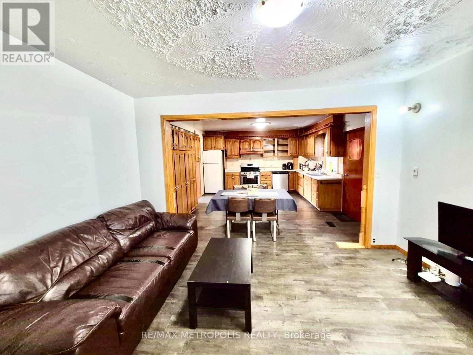 175 Celina Street, Oshawa, Ontario  L1H 4N3 - Photo 34 - E13546384