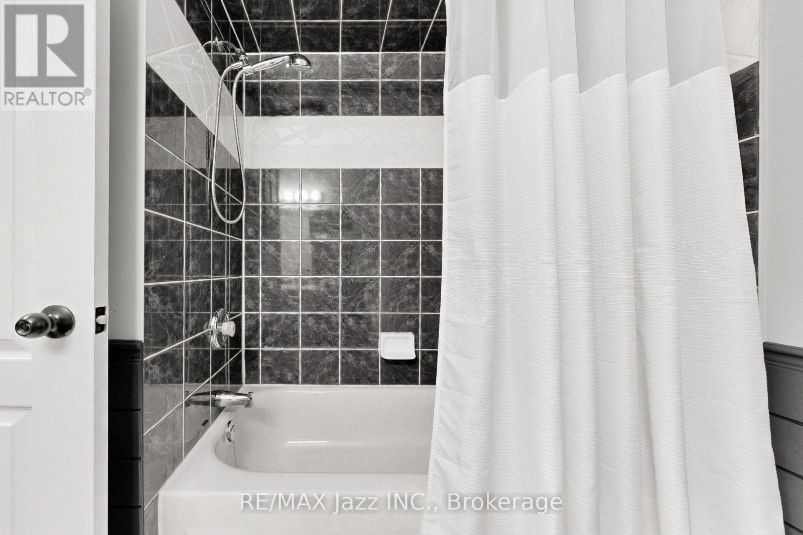 276 Homestead Drive, Oshawa, Ontario  L1J 6V1 - Photo 23 - E13551018