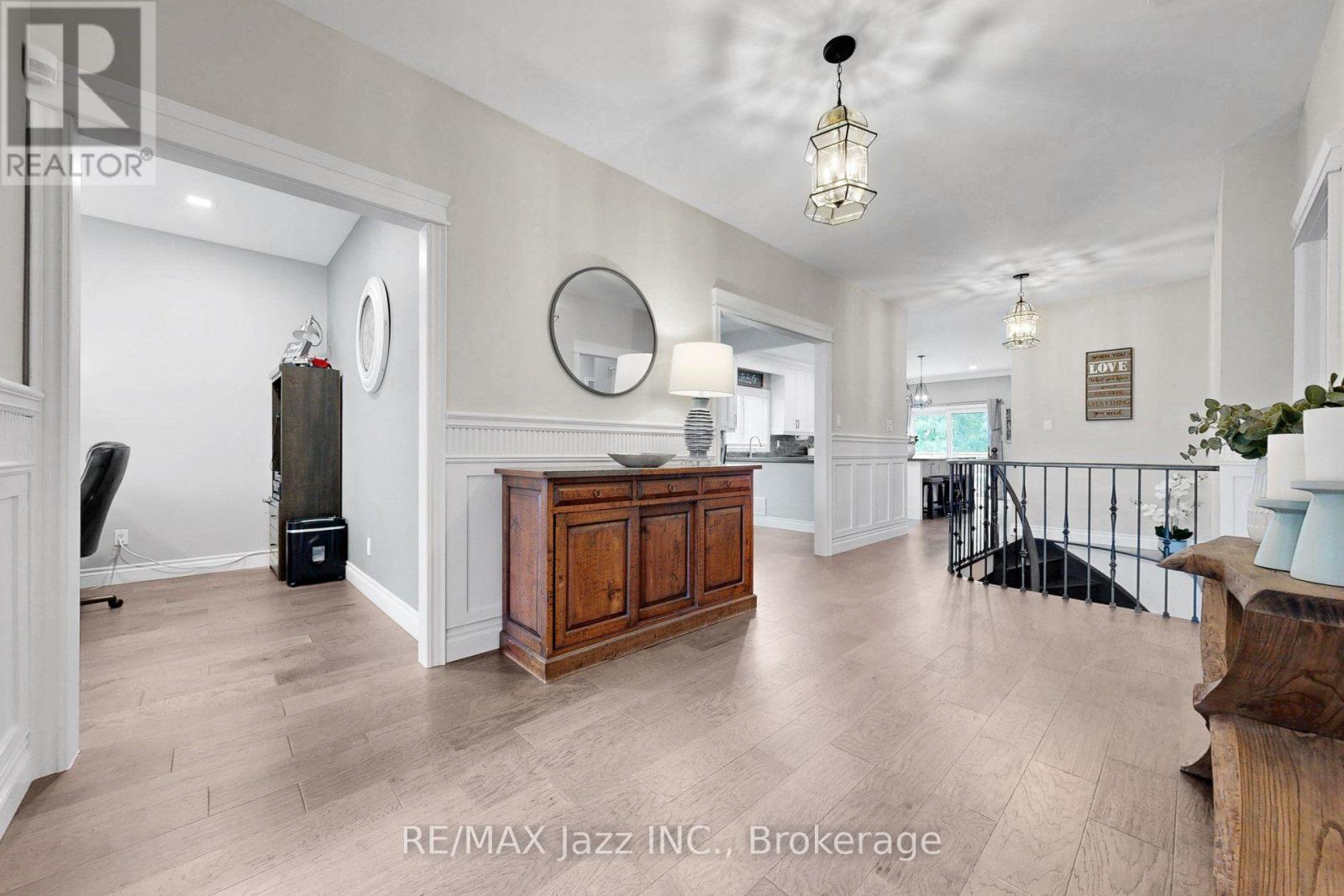 276 Homestead Drive, Oshawa, Ontario  L1J 6V1 - Photo 8 - E13551018