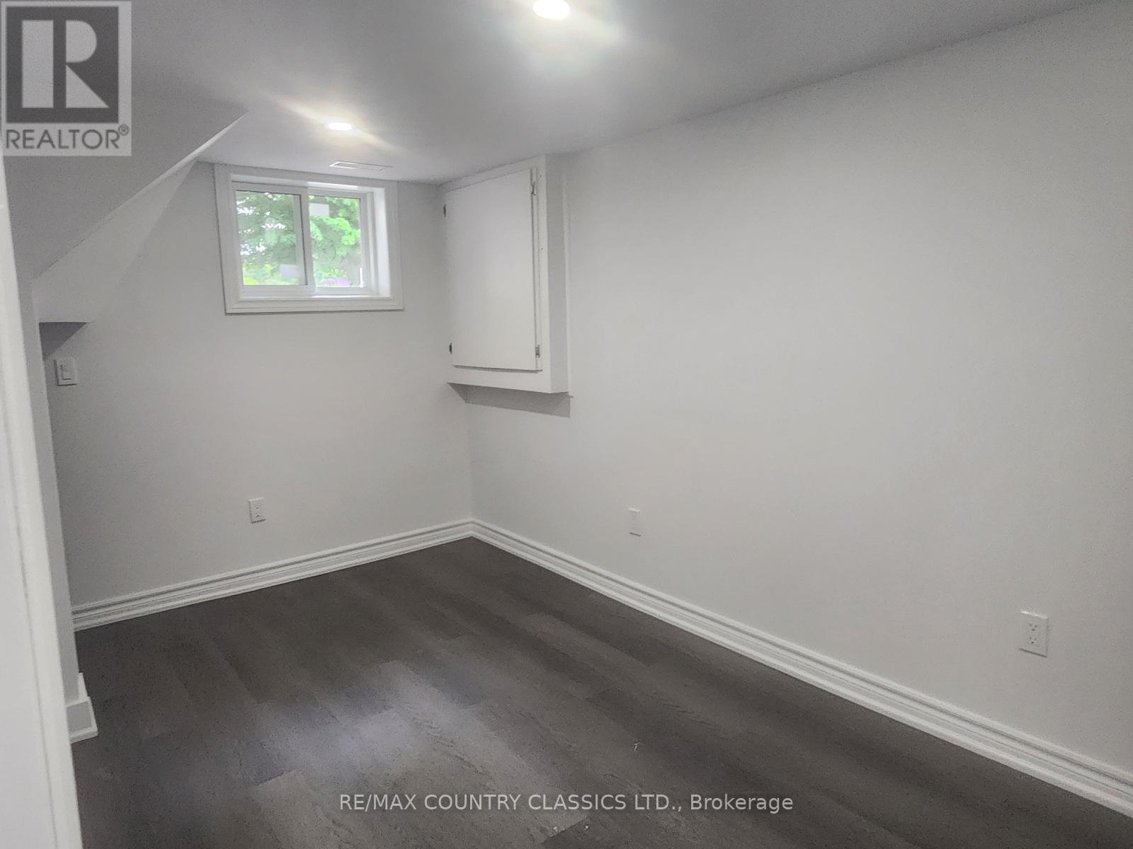 Lower - 7 Beechwood Drive, Peterborough, Ontario  K9J 1M2 - Photo 9 - X13550900