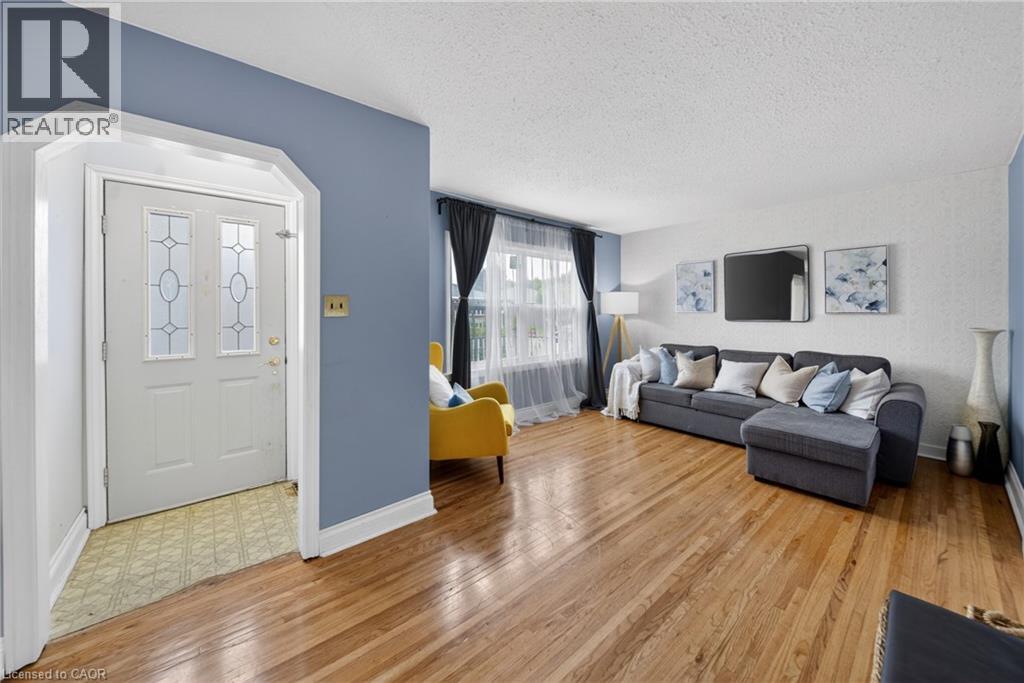 67 Archibald Street, Brampton, Ontario  L6X 1M3 - Photo 5 - 40836952