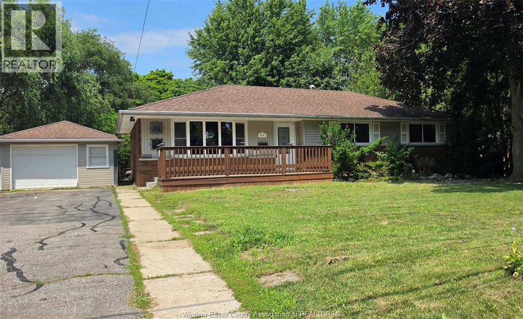 MLS# 26016678: 1050 BARTLET, Windsor, Canada