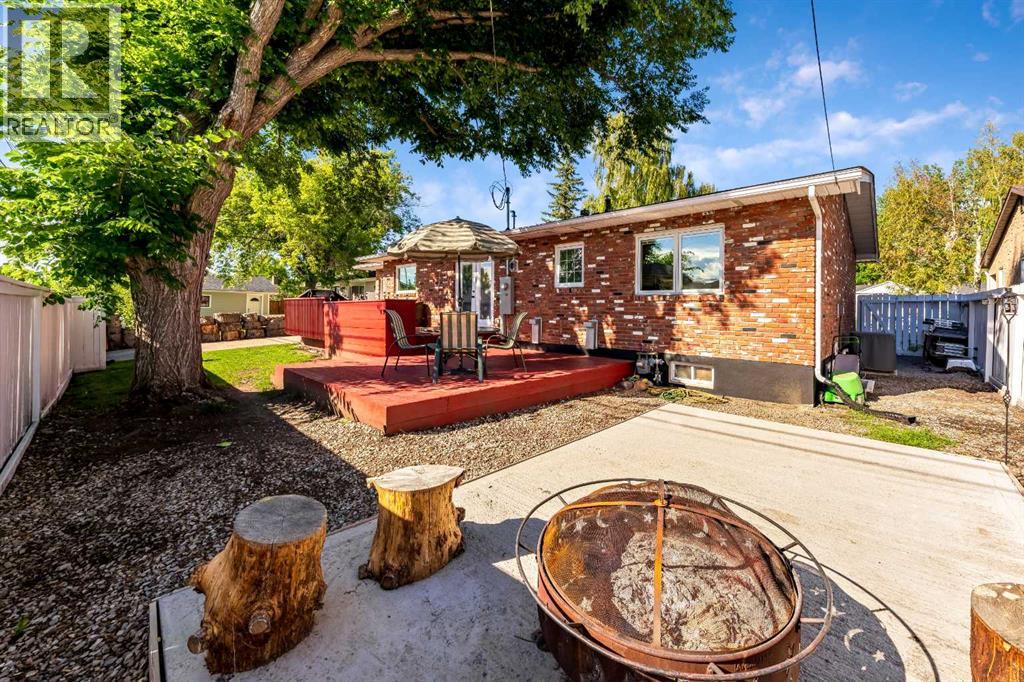 10423 Mapleridge Crescent SE, Calgary, Alberta  T2J 1Y8 - Photo 24 - A2281671
