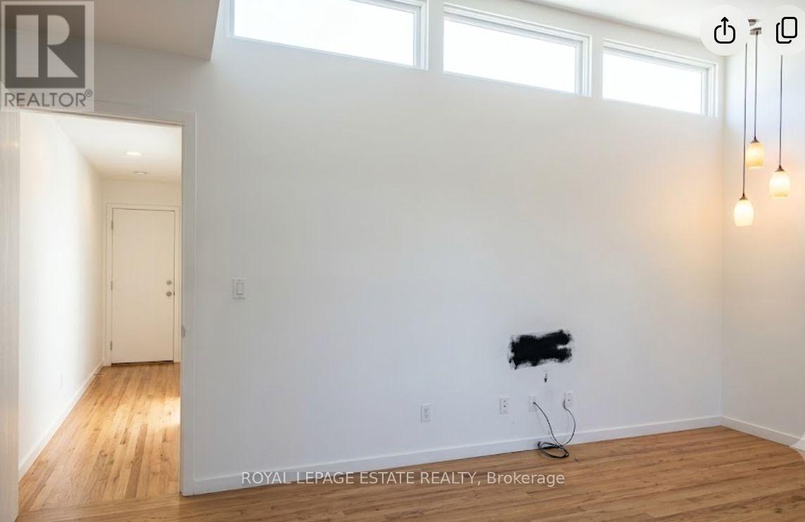2436 Kingston Road, Toronto, Ontario  M1N 1V3 - Photo 8 - E13498362