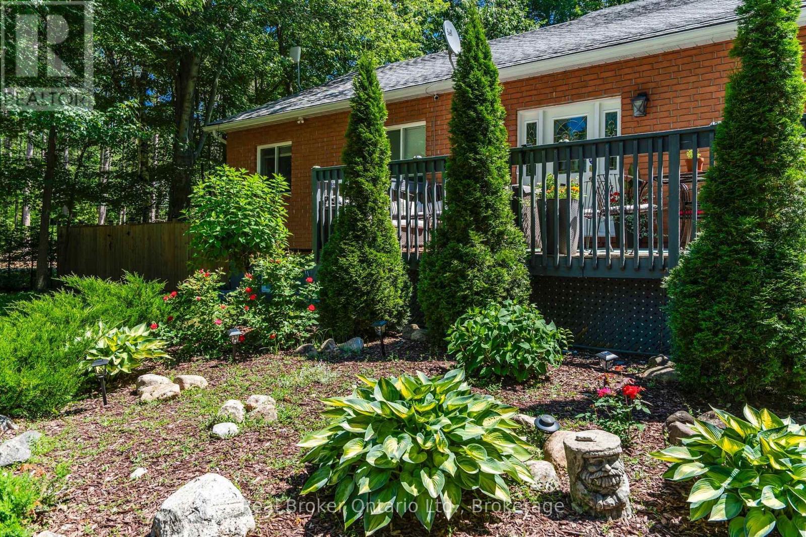 5 Sunburn Road, Tiny, Ontario  L0L 2J0 - Photo 3 - S13550896