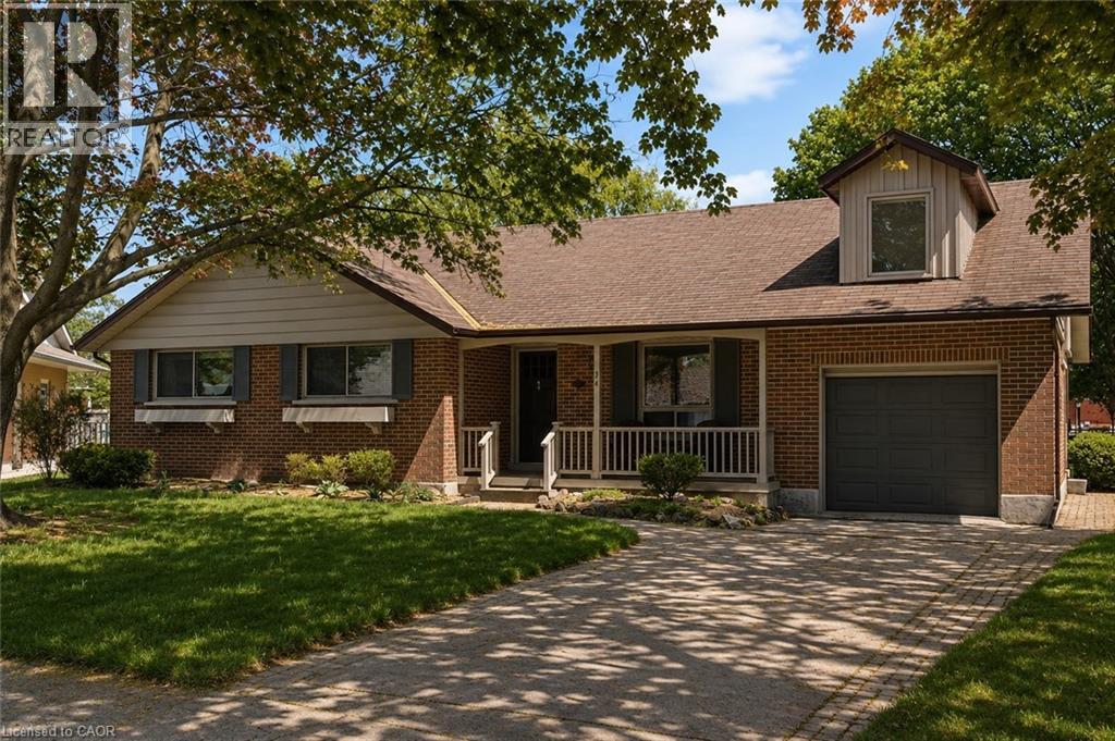 34 Yule Place, Kitchener, Ontario  N2B 2J8 - Photo 2 - 40846891