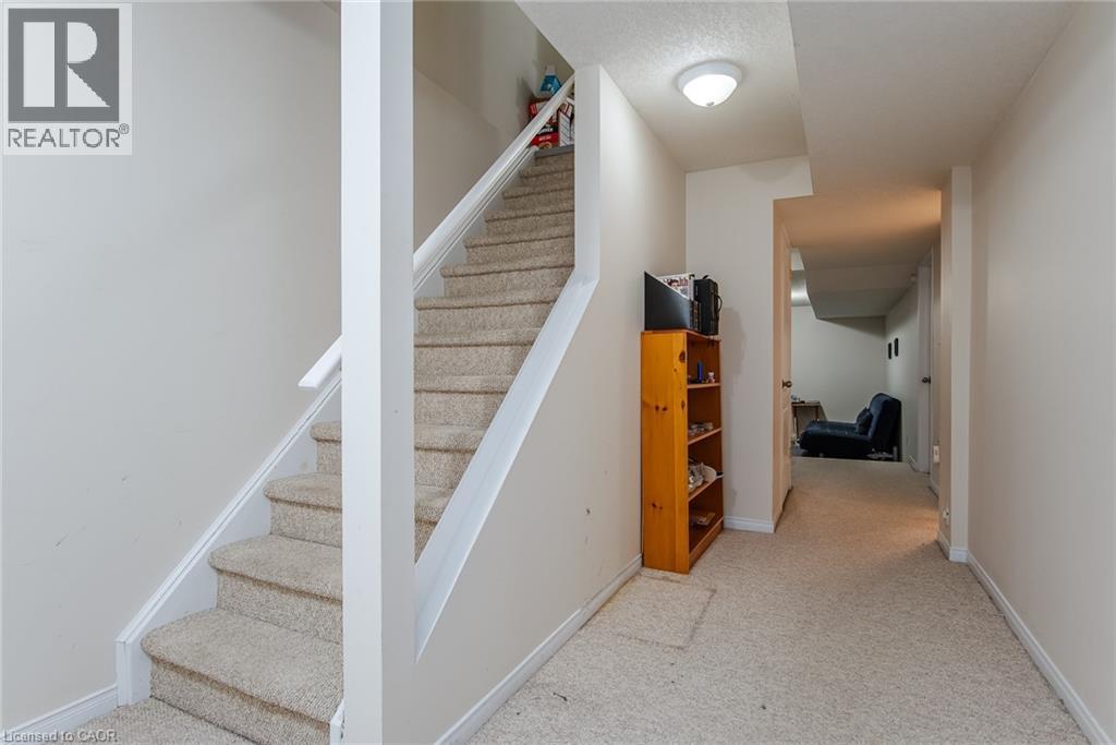 384 Pastern Trail, Waterloo, Ontario  N2K 4K7 - Photo 35 - 40846577