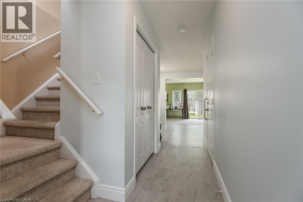 384 Pastern Trail, Waterloo, Ontario  N2K 4K7 - Photo 6 - 40846577