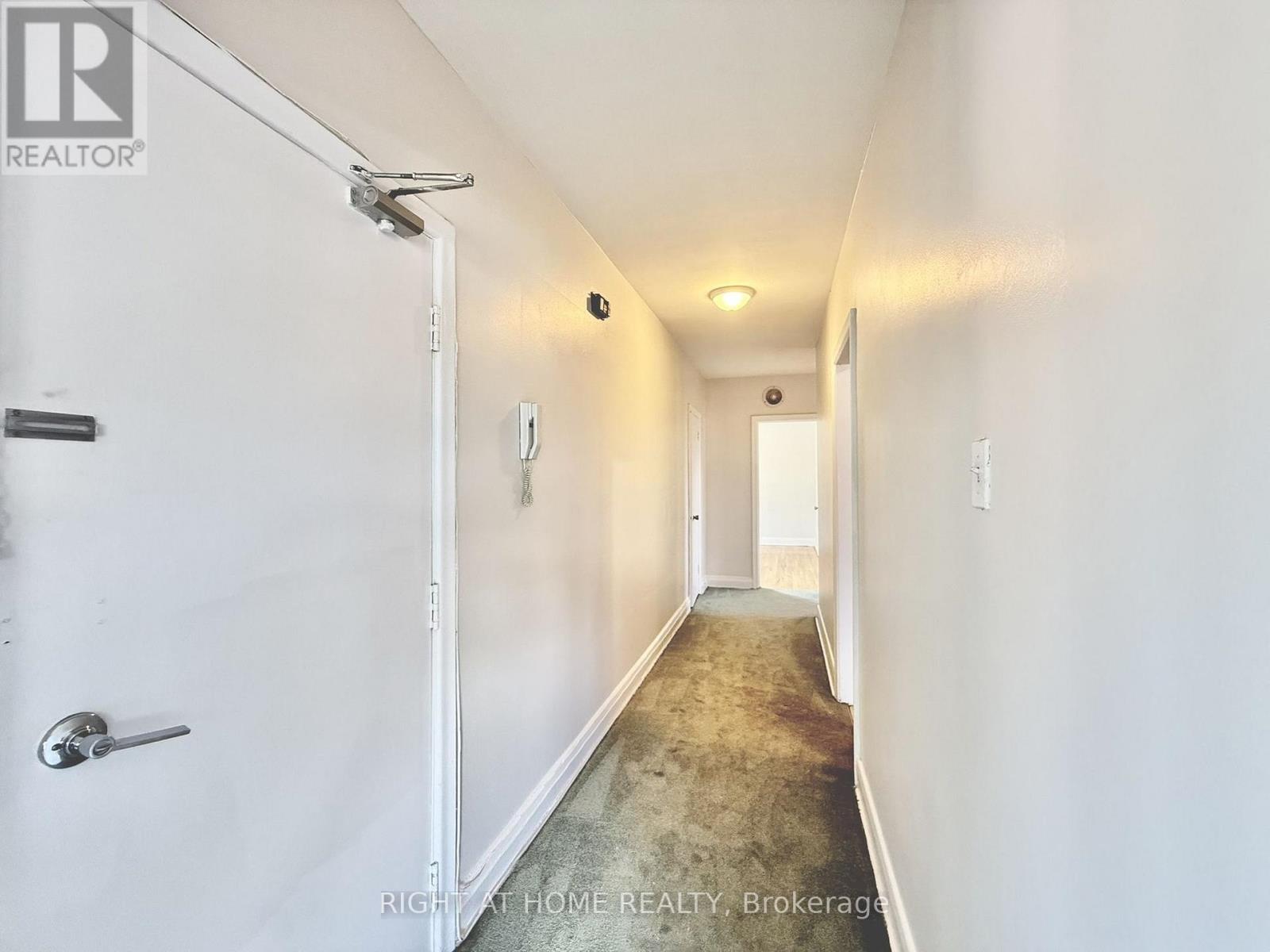 3 - 20 Belvidere Avenue, Toronto, Ontario M6C 1P5 - Photo 27 - C13550796