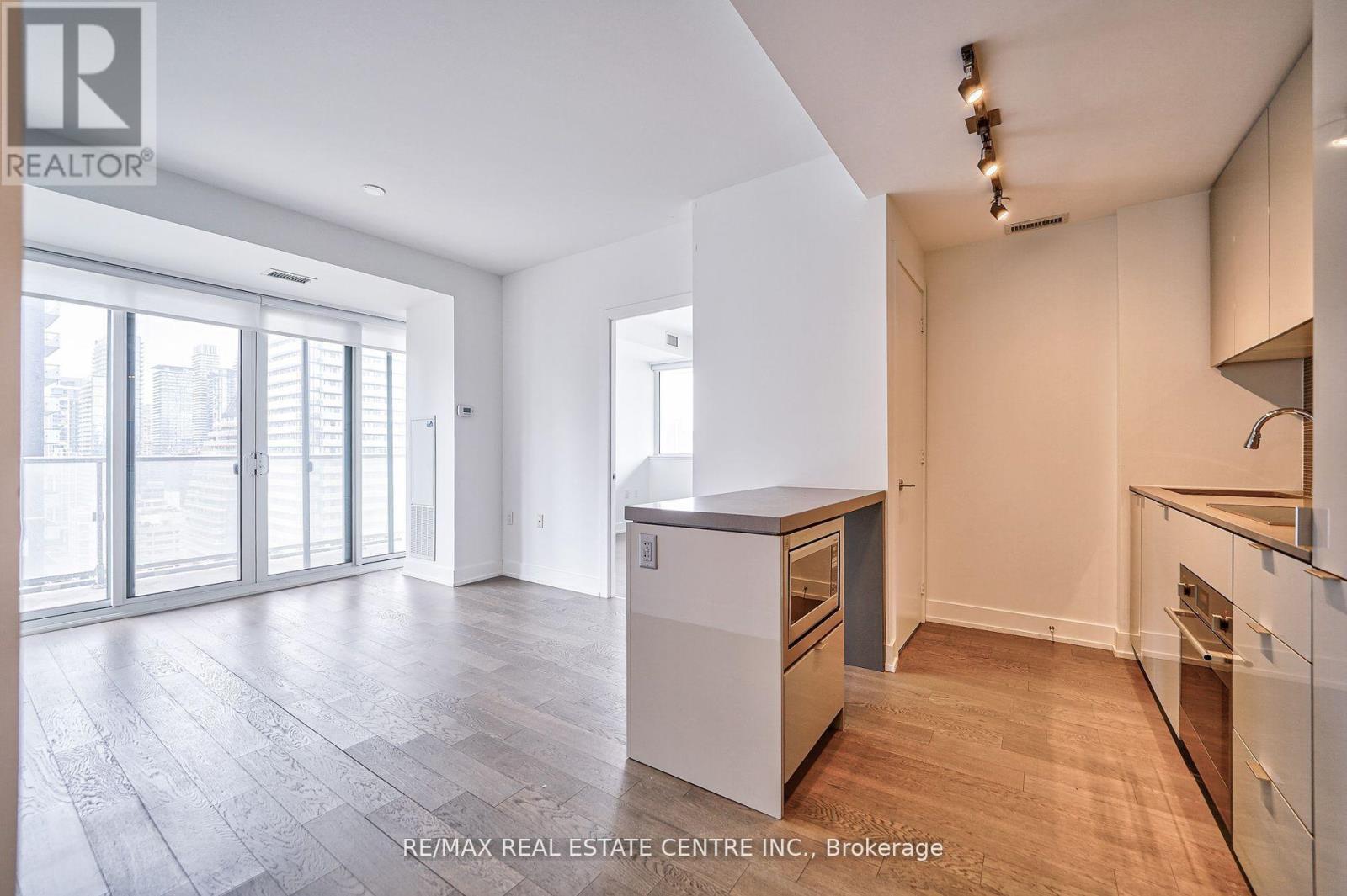 2605 - 7 Grenville Street, Toronto, Ontario M4Y 1A1 - Photo 9 - C13550910