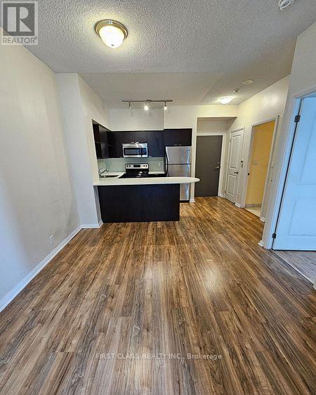 614 - 35 Hayden Street, Toronto, Ontario M4Y 1T1 - Photo 2 - C13550954