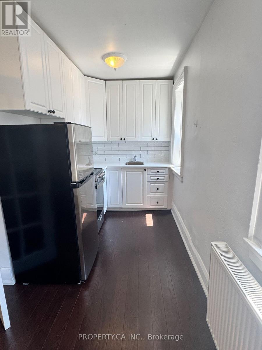 20 - 849 Broadview Avenue E, Toronto, Ontario  M4K 2P9 - Photo 2 - E13550872