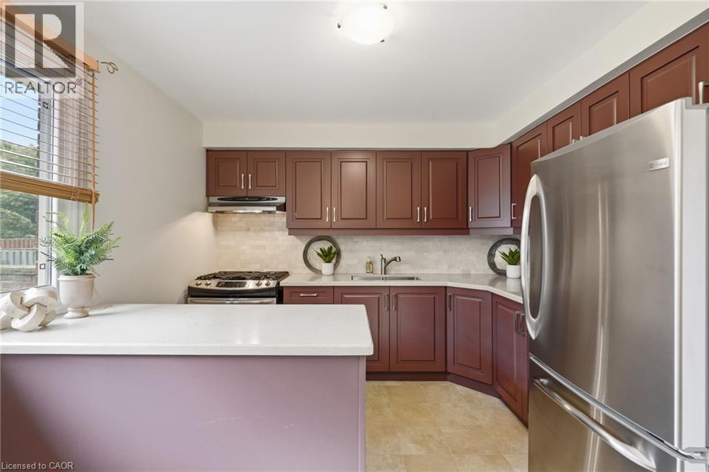 69 Fairway Drive, Hamilton, Ontario  L8K 5L6 - Photo 10 - 40846134