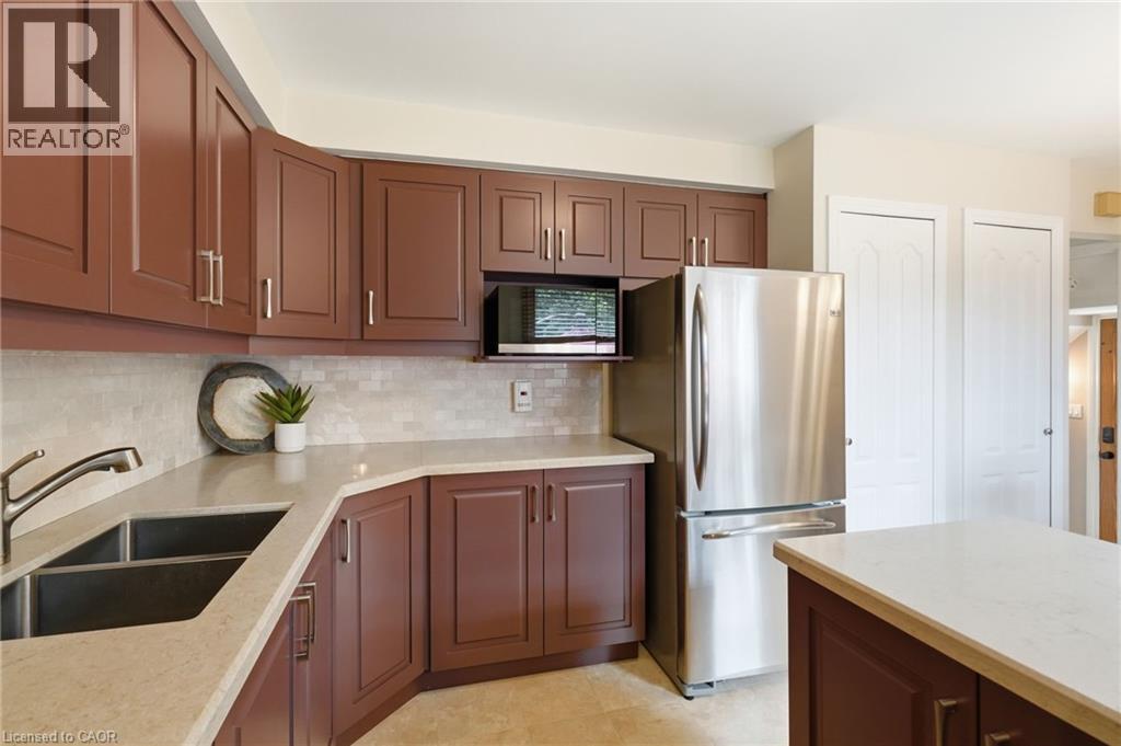 69 Fairway Drive, Hamilton, Ontario  L8K 5L6 - Photo 11 - 40846134