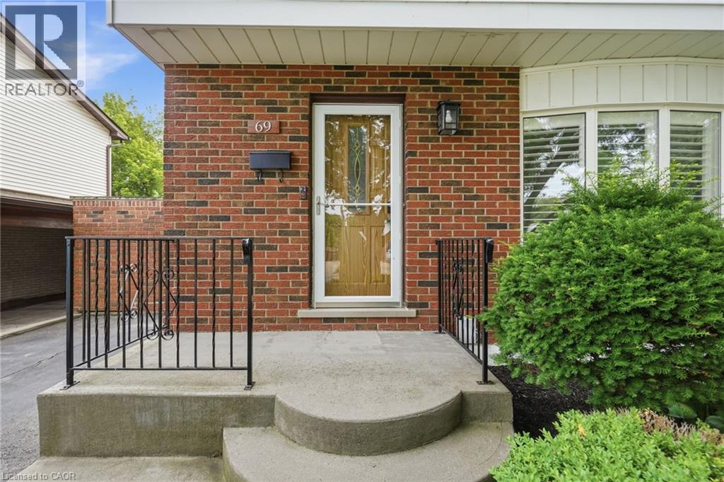 69 Fairway Drive, Hamilton, Ontario  L8K 5L6 - Photo 3 - 40846134