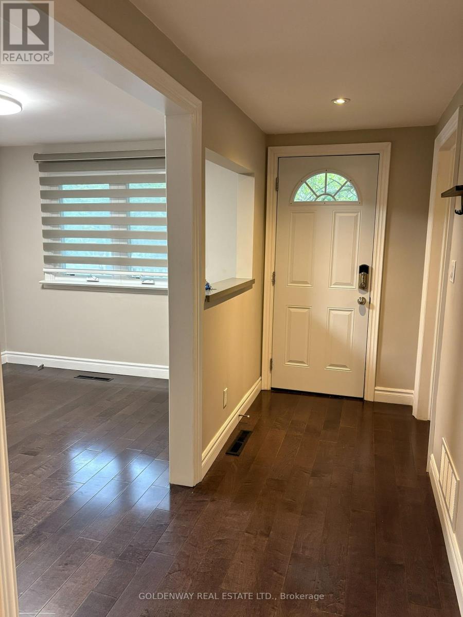 166 Newton Street, Newmarket, Ontario L3Y 3K5 - Photo 2 - N13550834