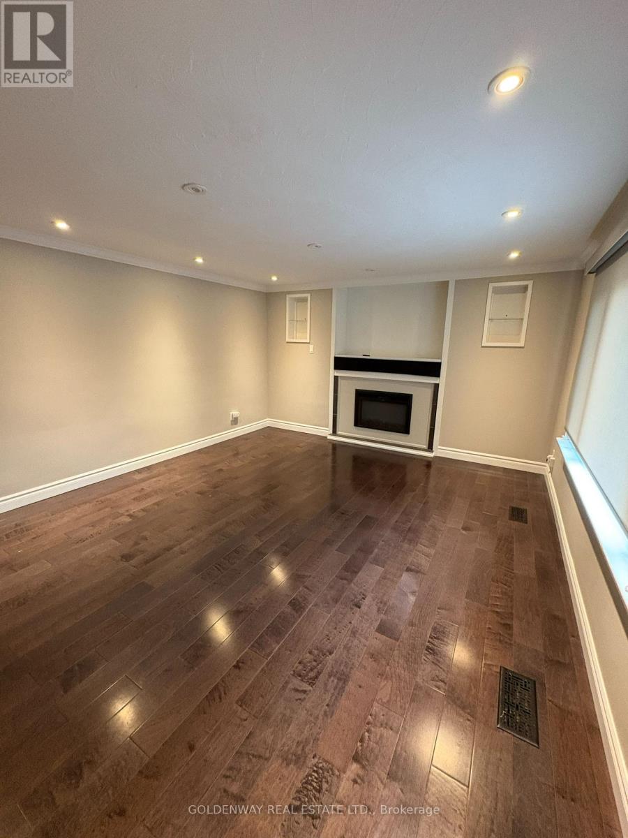 166 Newton Street, Newmarket, Ontario L3Y 3K5 - Photo 8 - N13550834