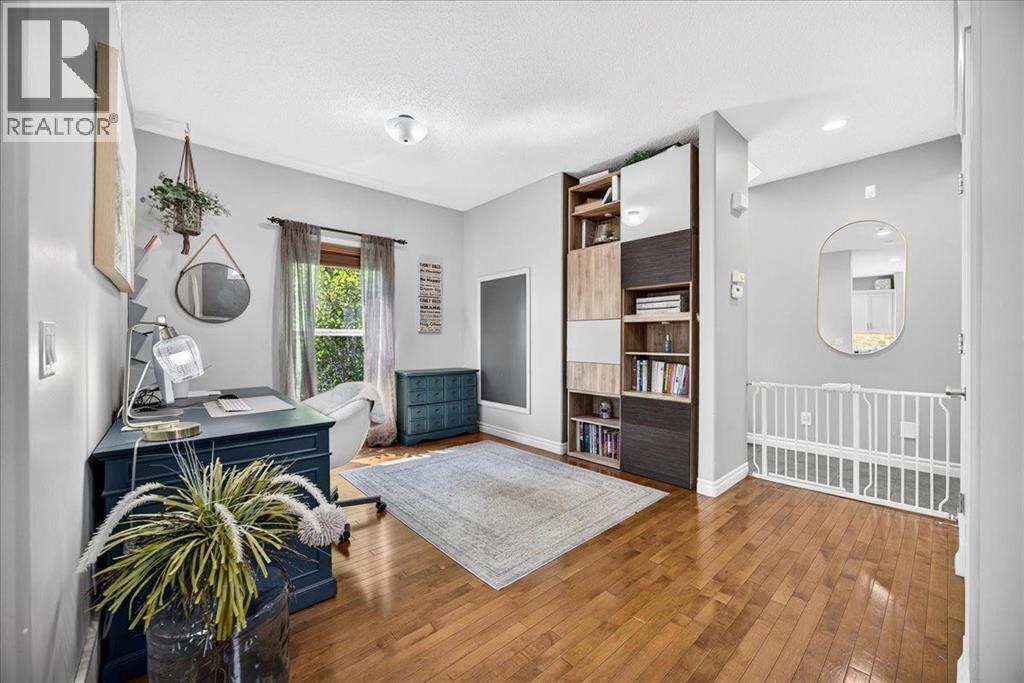 13 Covepark Bay NE, Calgary, Alberta  T3K 6K8 - Photo 5 - A2328157