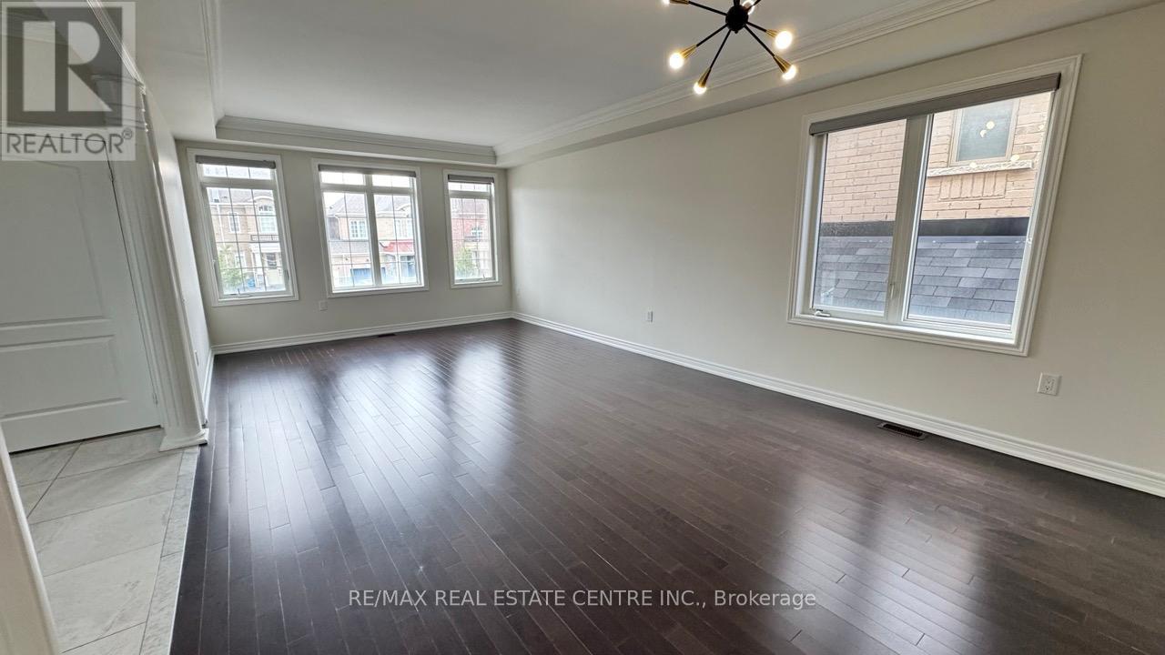 52 Maple Trail Road, Caledon, Ontario  L7C 3Z7 - Photo 7 - W13550792