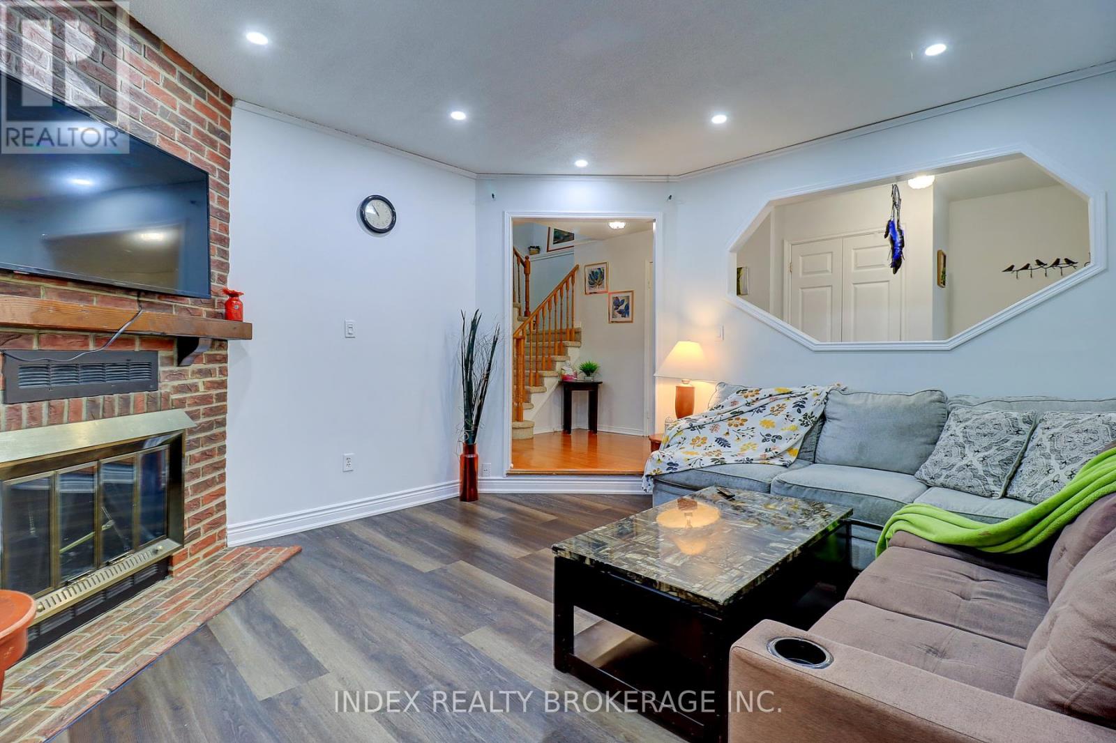 56 Bridekirk Place, Brampton, Ontario  L6Y 2V8 - Photo 10 - W13550794