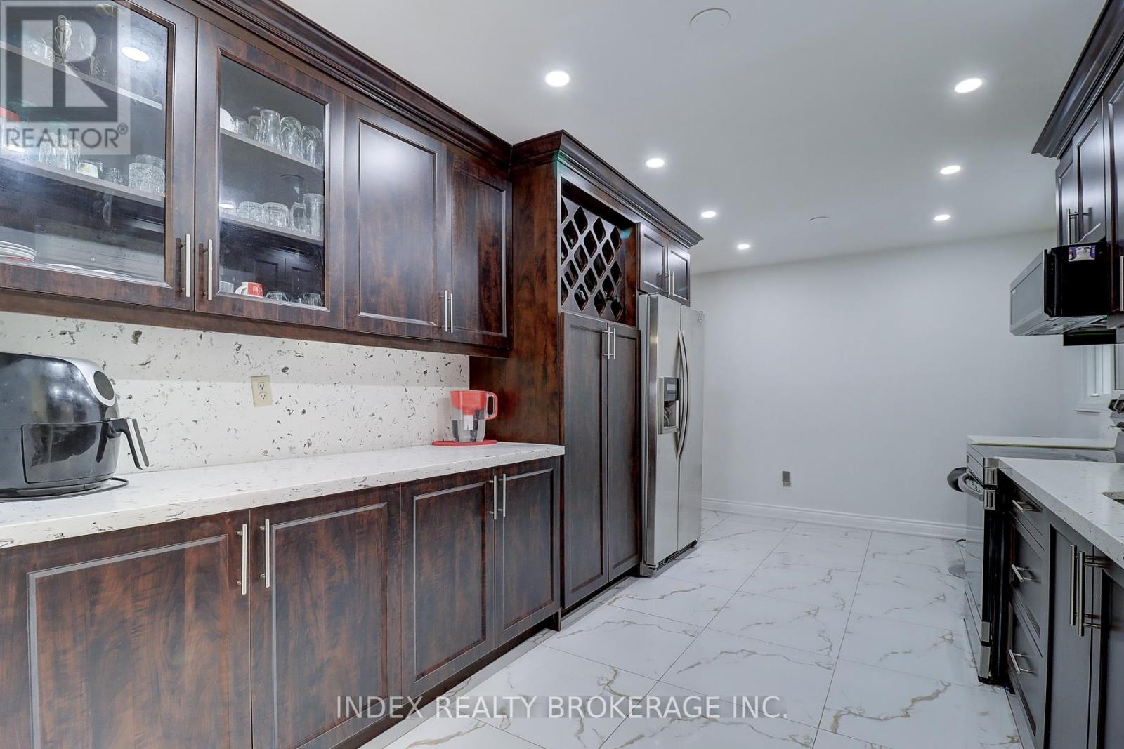 56 Bridekirk Place, Brampton, Ontario  L6Y 2V8 - Photo 19 - W13550794