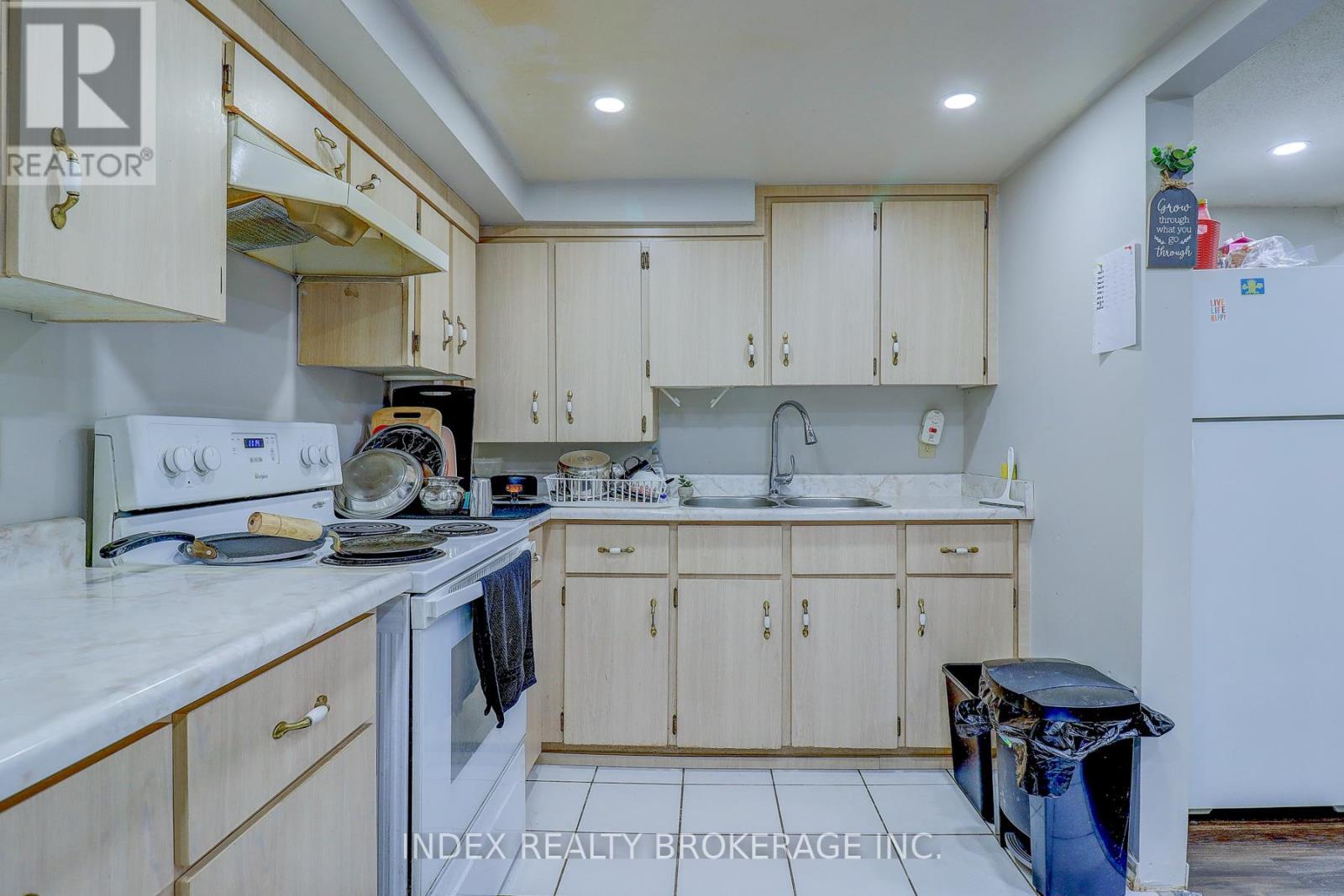 56 Bridekirk Place, Brampton, Ontario  L6Y 2V8 - Photo 40 - W13550794