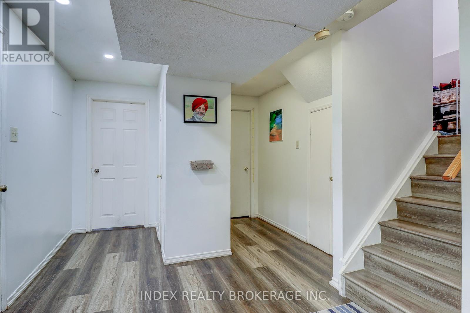 56 Bridekirk Place, Brampton, Ontario  L6Y 2V8 - Photo 43 - W13550794