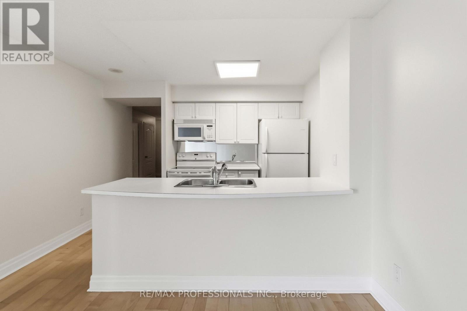 607 - 2121 Lake Shore Boulevard W, Toronto, Ontario  M8V 4E8 - Photo 24 - W13550878