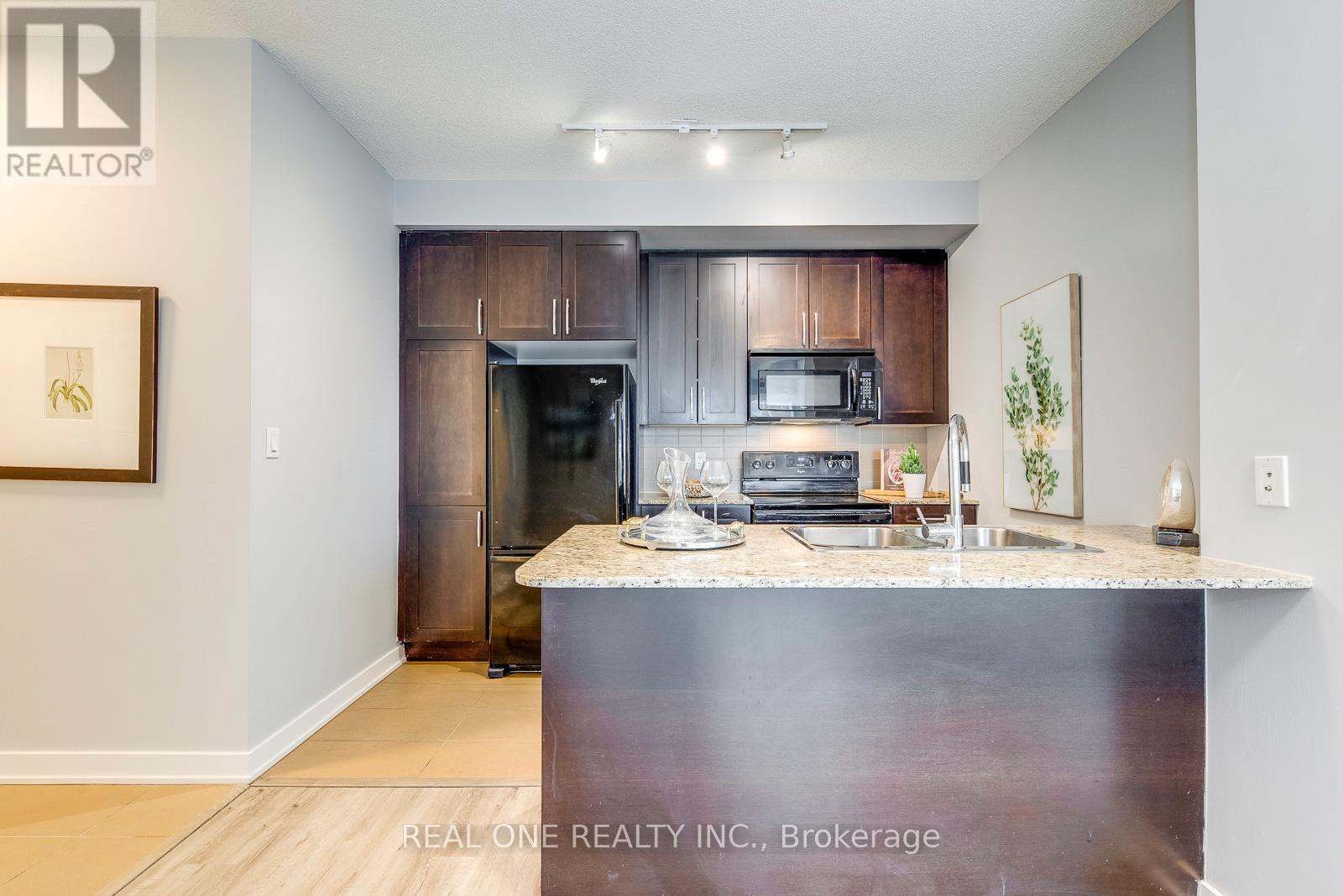 809 - 4070 Confederation Parkway, Mississauga, Ontario L5B 0E9 - Photo 17 - W13550924