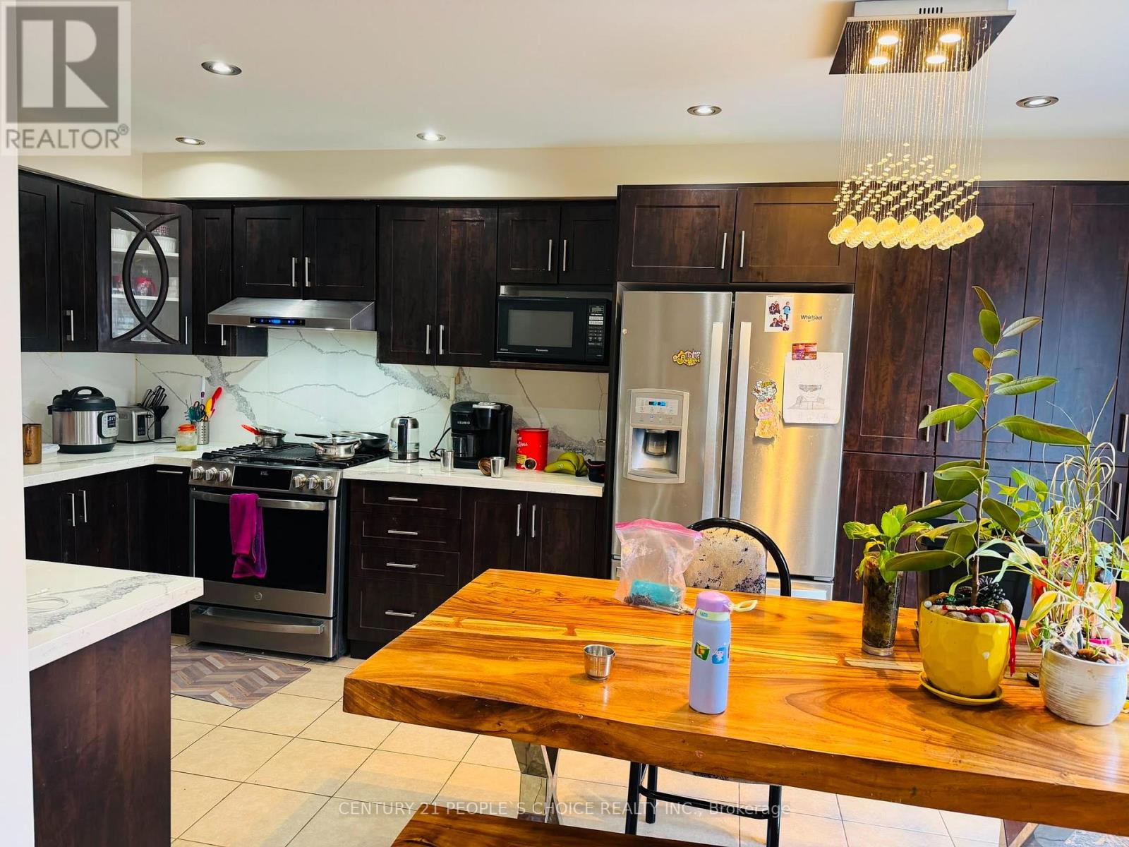 28 Bevington Road W, Brampton, Ontario  L7A 0R9 - Photo 6 - W13550946