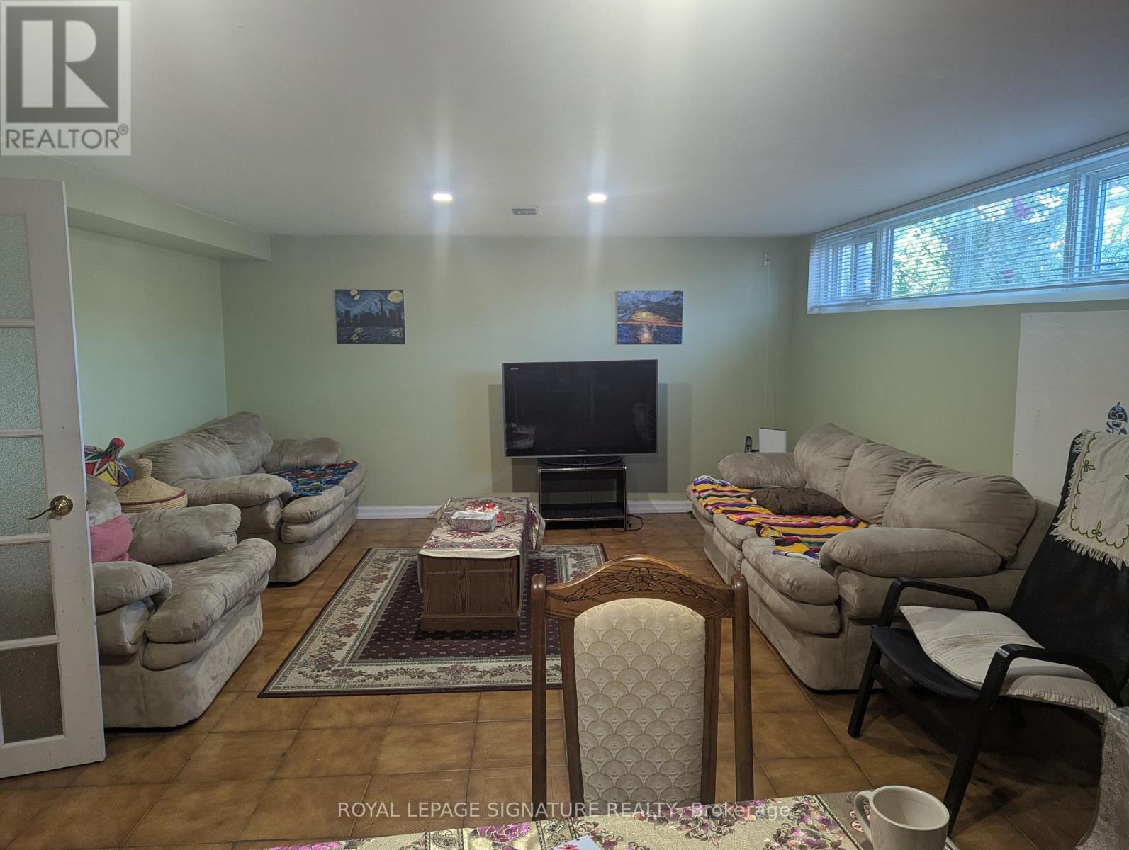 6 Heatherglen Road, Toronto, Ontario  M9W 4R1 - Photo 4 - W13551030