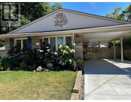 UPPER - 694 NIAGARA STREET, St. Catharines, Ontario