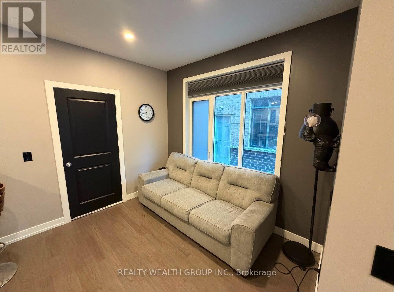 Main - 37 Fancamp Drive, Vaughan, Ontario  L6A 4Z2 - Photo 3 - N13545536