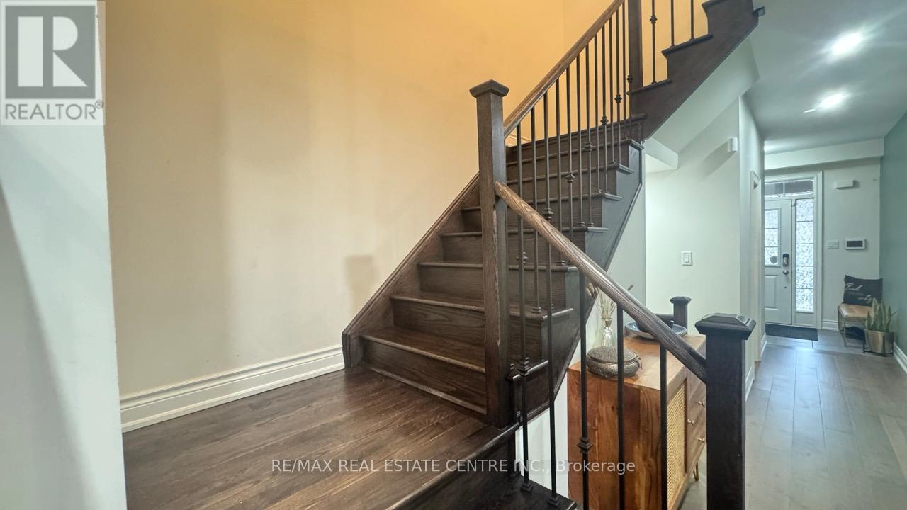 31 Brushwood Drive, Brampton, Ontario  L6Y 6G6 - Photo 20 - W13551008