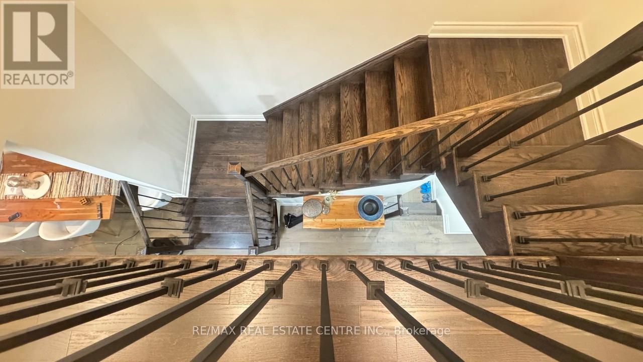 31 Brushwood Drive, Brampton, Ontario  L6Y 6G6 - Photo 23 - W13551008