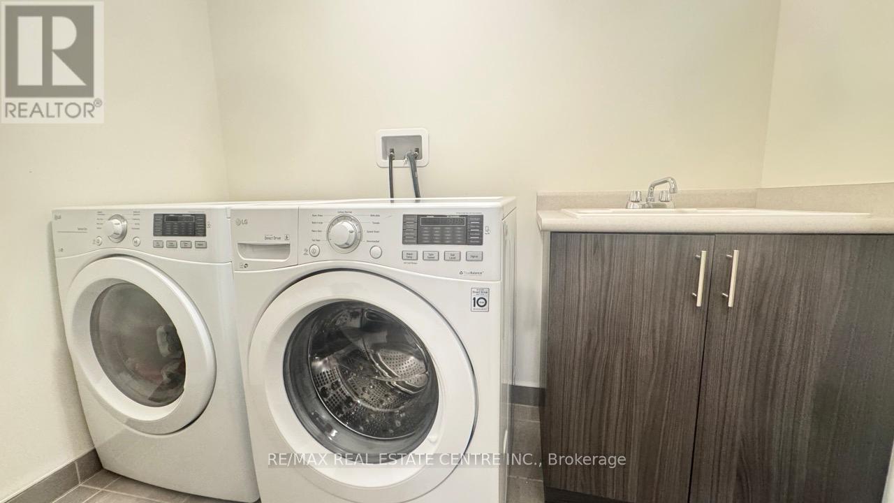 31 Brushwood Drive, Brampton, Ontario  L6Y 6G6 - Photo 46 - W13551008