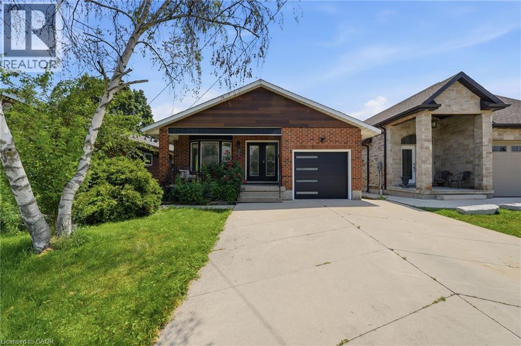 303 CALEDON Avenue Unit# LOWER