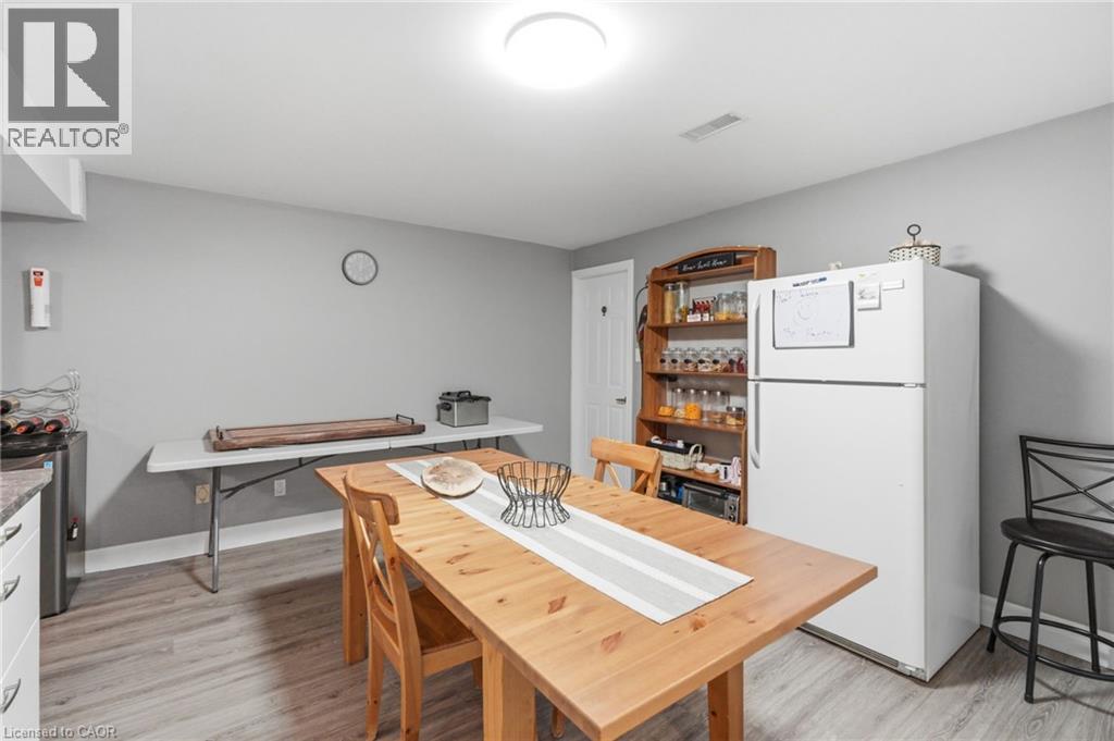 303 Caledon Avenue Unit# Lower, Hamilton, Ontario  L9C 3C9 - Photo 15 - 40847216