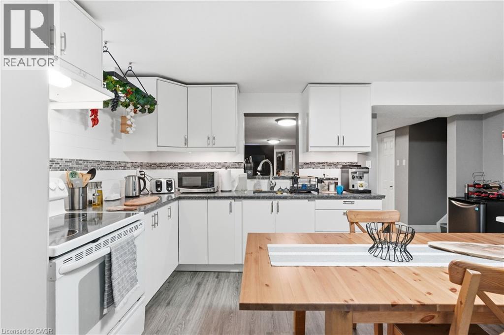 303 Caledon Avenue Unit# Lower, Hamilton, Ontario  L9C 3C9 - Photo 17 - 40847216