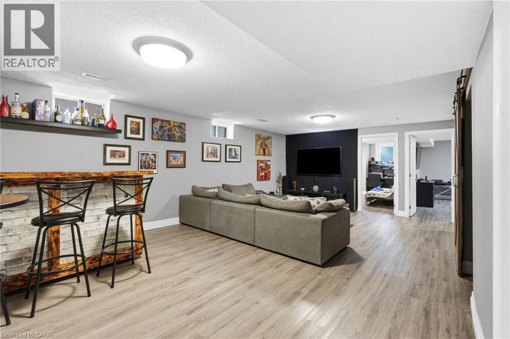 303 Caledon Avenue Unit# Lower, Hamilton, Ontario  L9C 3C9 - Photo 7 - 40847216