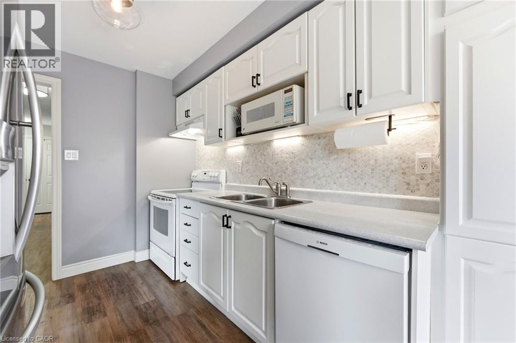 31 Wakefield Lane, Waterdown, Ontario  L8B 0M7 - Photo 12 - 40846808