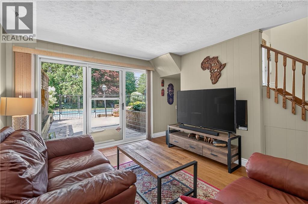 657 Iroquois Avenue, Ancaster, Ontario  L9G 3B6 - Photo 26 - 40845890