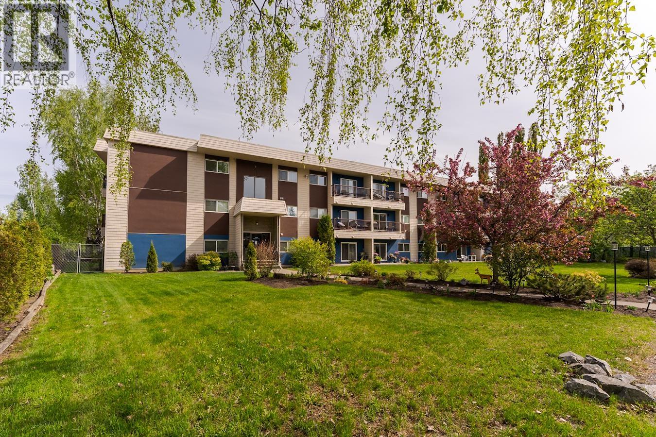 206 2217 REGENTS CRESCENT
