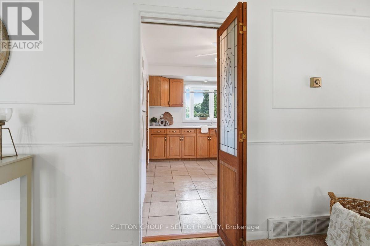 107 Aponi Crescent, London East, Ontario  N5V 2V3 - Photo 15 - X13551084