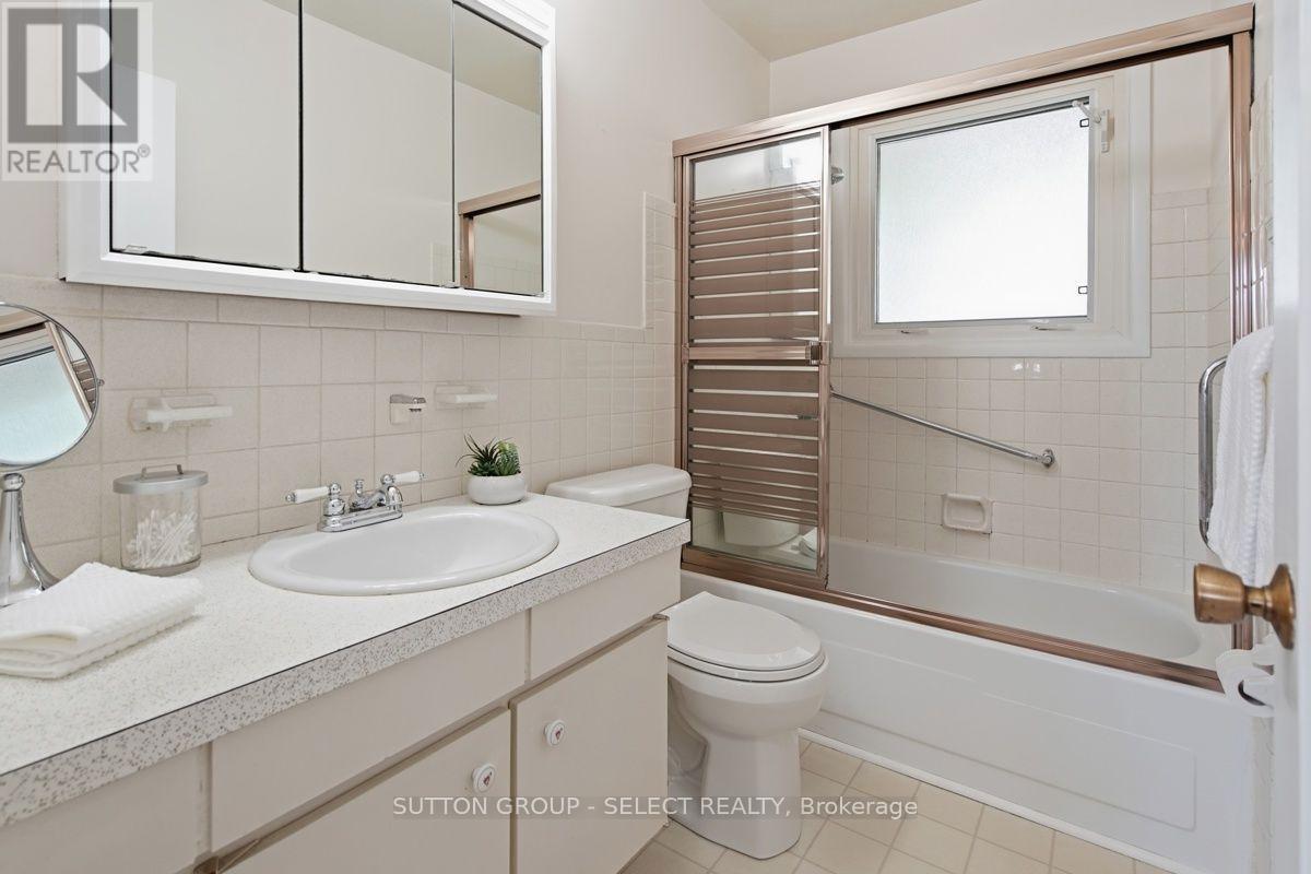 107 Aponi Crescent, London East, Ontario  N5V 2V3 - Photo 28 - X13551084