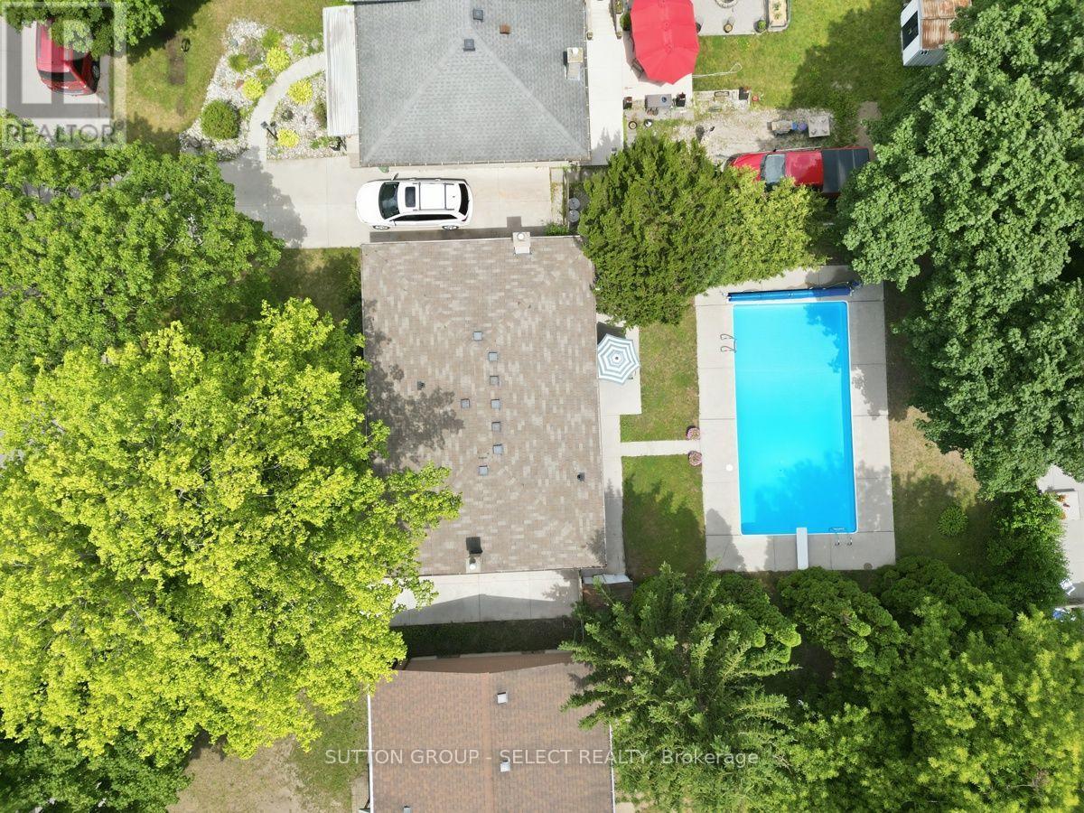 107 Aponi Crescent, London East, Ontario  N5V 2V3 - Photo 6 - X13551084
