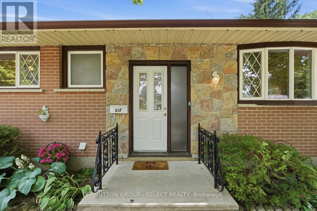 107 Aponi Crescent, London East, Ontario  N5V 2V3 - Photo 9 - X13551084