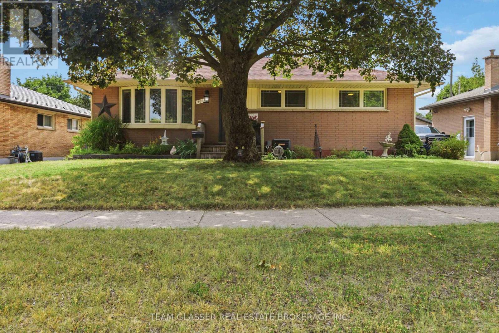 307 Tweedsmuir Avenue, London East, Ontario  N5W 1L5 - Photo 2 - X13551098